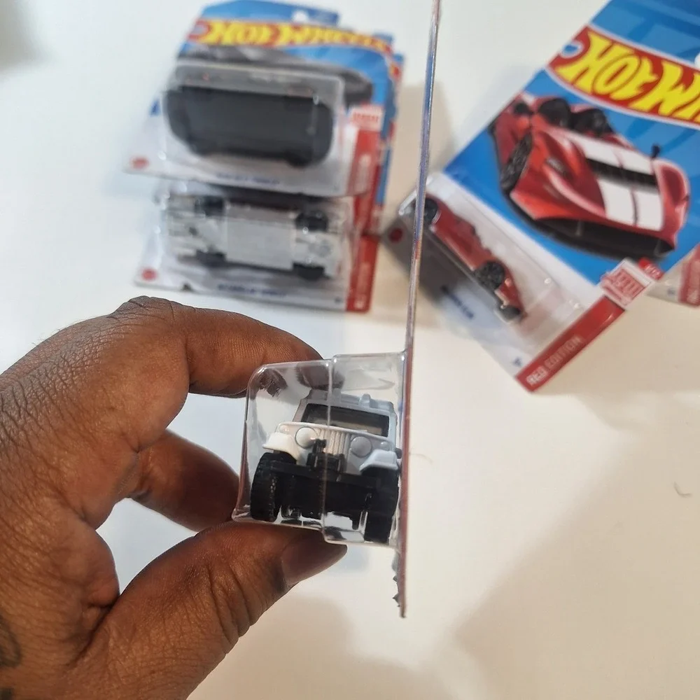 Hot Wheels Target Red Edition 6 Cars Cadillac/ Audi/ Hummer/‎ McLaren/ Charger